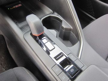 Car image 10