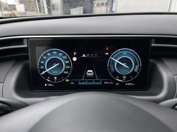 Car image 24