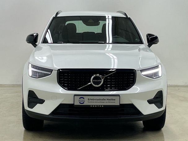 Volvo XC40 T5 Plus 192 kW image number 2