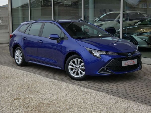 Toyota Corolla 1.8 Hybrid Touring Sports 103 kW image number 2