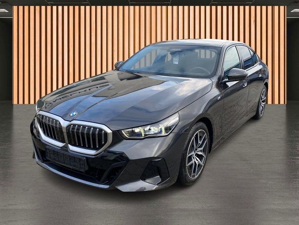 BMW 520i 140 kW image number 1