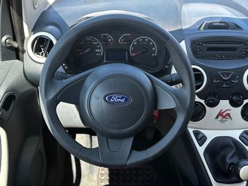 Car image 13