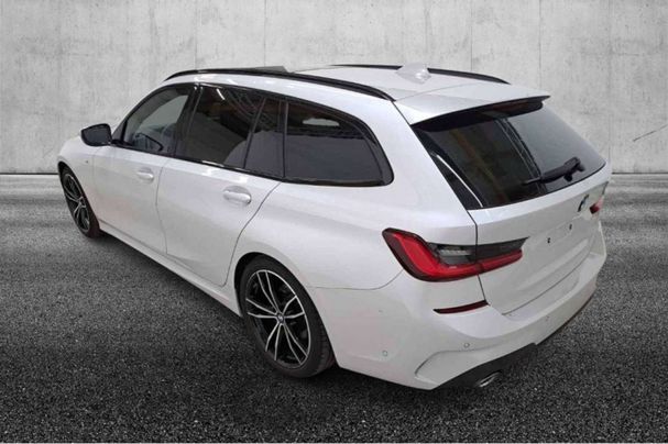 BMW 320d Touring xDrive 140 kW image number 4