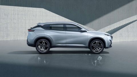 Car image 2