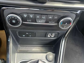 Car image 37