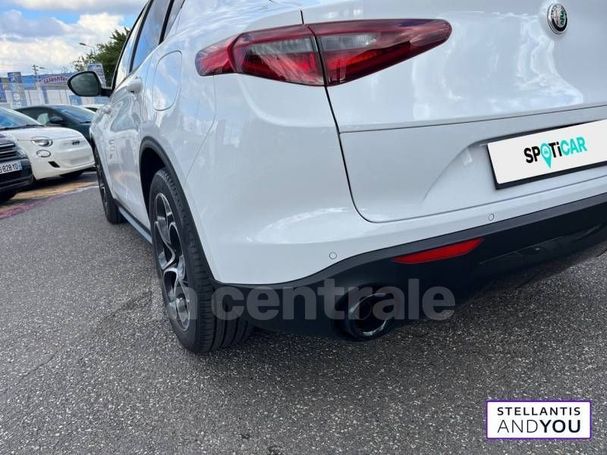 Alfa Romeo Stelvio 2.2 AT8 118 kW image number 17