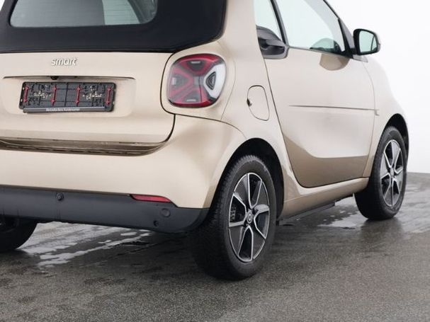 Smart ForTwo cabrio EQ passion 60 kW image number 10