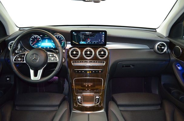 Mercedes-Benz GLC 300 de 225 kW image number 7