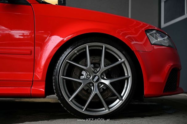 Audi RS3 2.5 TFSI quattro Sportback 250 kW image number 7