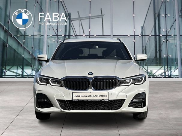 BMW 320i Touring 135 kW image number 2