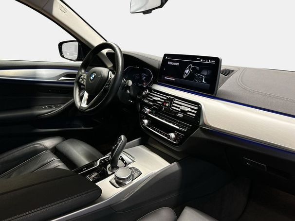 BMW 520d 140 kW image number 19