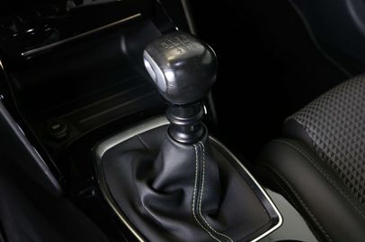 Car image 31