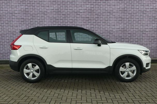 Volvo XC40 T3 120 kW image number 12