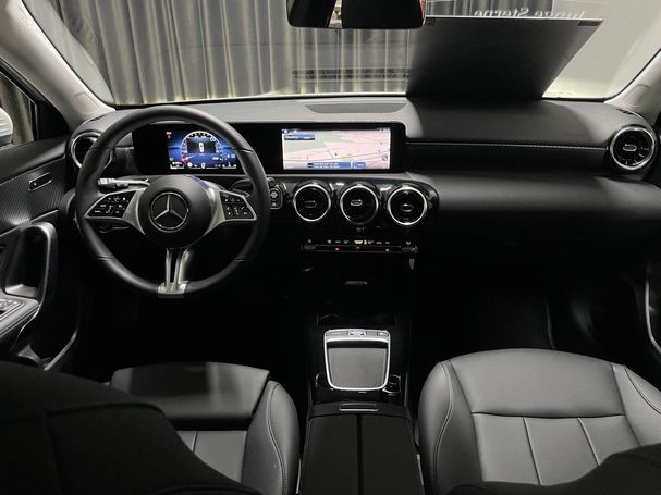 Mercedes-Benz A 180 d Advanced 85 kW image number 7