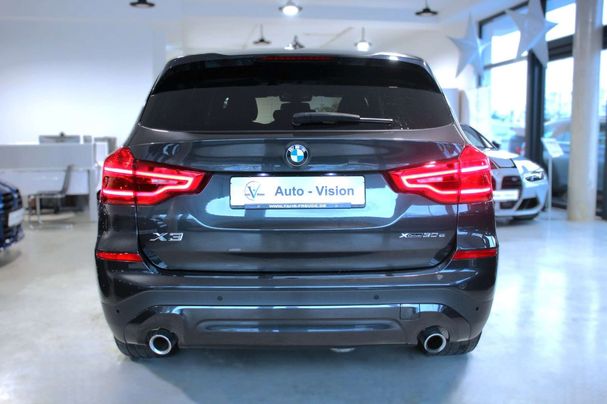 BMW X3 xDrive30e Advantage 215 kW image number 6