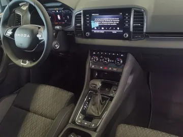 Car image 23