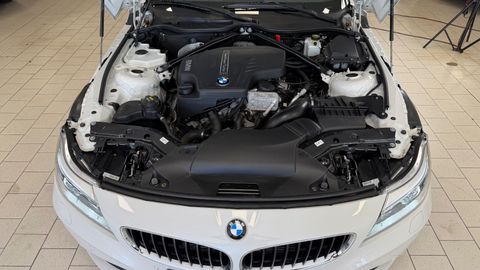 Car image 35