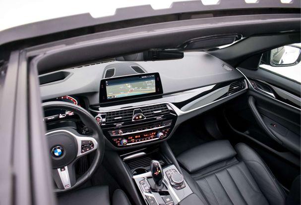 BMW 540i xDrive 250 kW image number 24