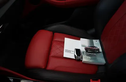 Car image 23