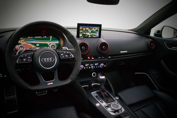 Audi RS3 quattro 294 kW image number 23