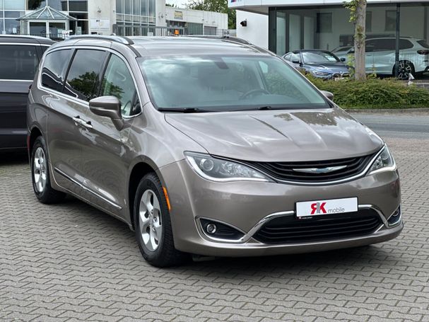 Chrysler Pacifica 214 kW image number 2