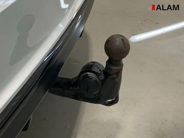 Car image 39