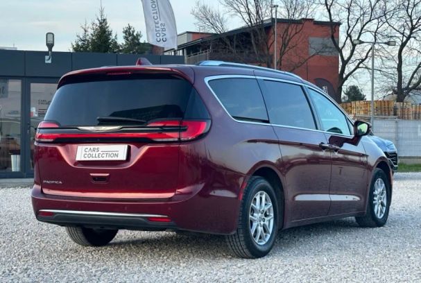 Chrysler Pacifica 214 kW image number 2