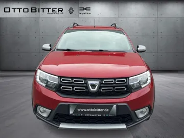 Car image 2