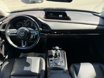 Car image 30