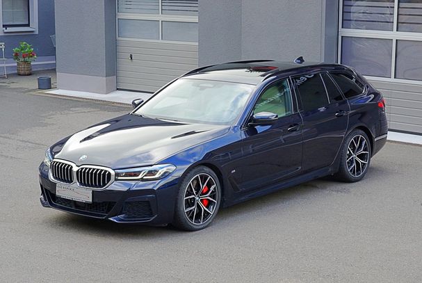 BMW 540d Touring xDrive 250 kW image number 29