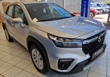 Car image 2