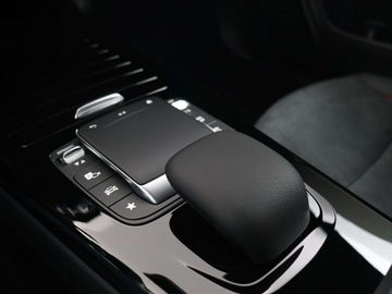 Car image 41