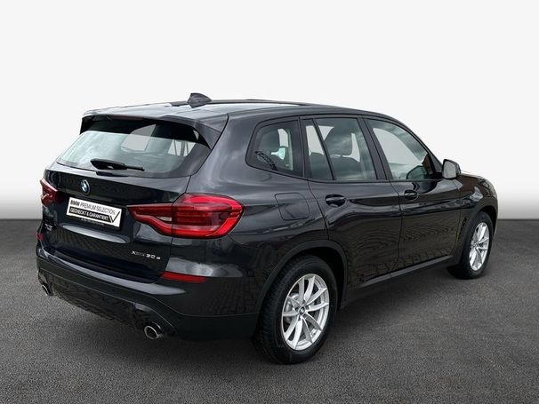 BMW X3 xDrive30e 215 kW image number 3