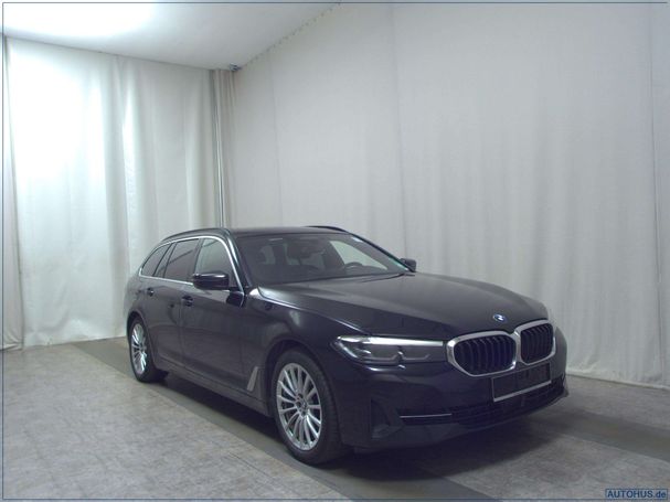 BMW 520d Touring 140 kW image number 2