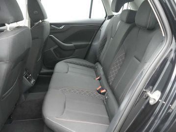 Car image 36