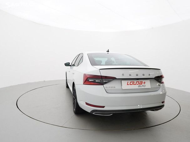 Skoda Superb 1.4 TSI Sportline 160 kW image number 4