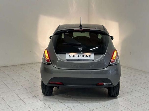 Lancia Ypsilon 51 kW image number 6