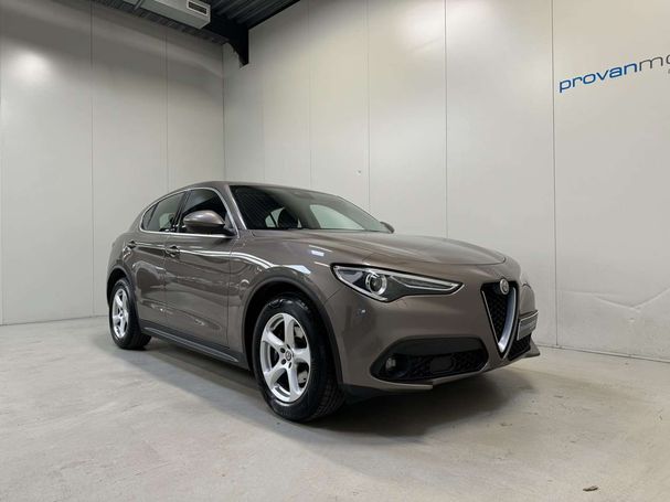 Alfa Romeo Stelvio 2.2 132 kW image number 3