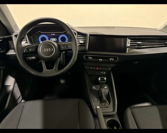 Audi A1 30 TFSI S tronic Sportback Business 85 kW image number 3