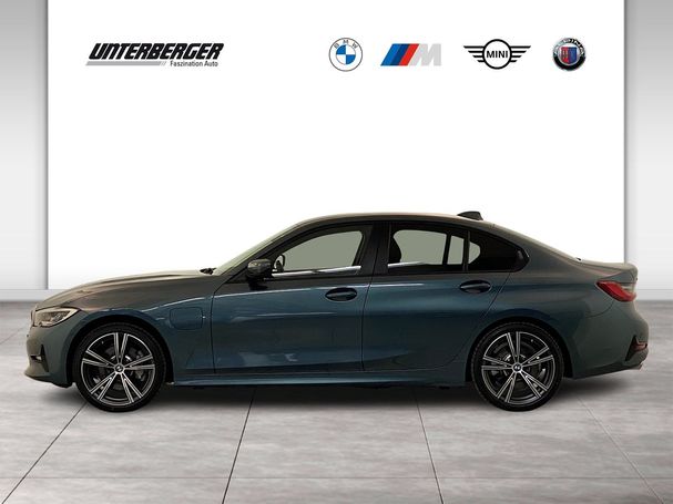 BMW 330 e M xDrive 215 kW image number 5