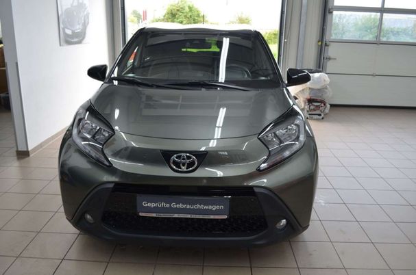 Toyota Aygo X 53 kW image number 3