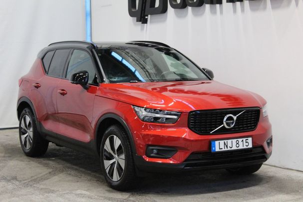 Volvo XC40 T4 140 kW image number 2