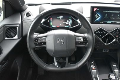 Car image 48