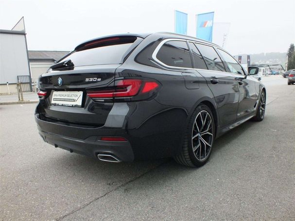 BMW 530 Touring xDrive 215 kW image number 7