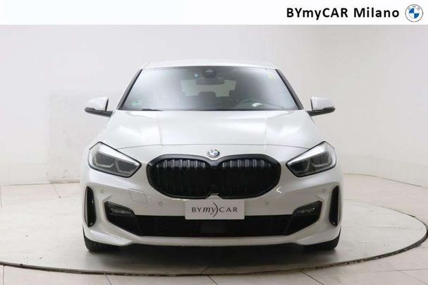 BMW 118i 103 kW image number 2