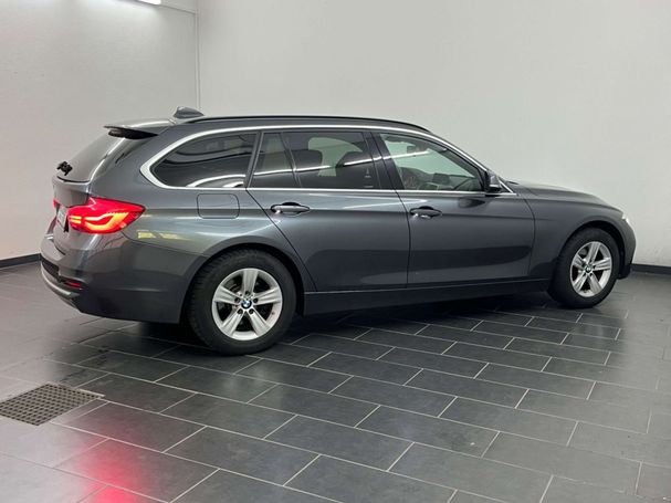 BMW 320d Touring xDrive 140 kW image number 12