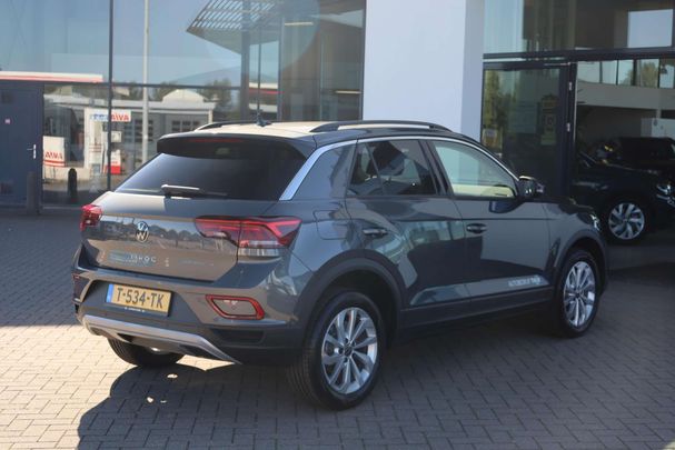 Volkswagen T-Roc 1.0 TSI T-Roc 81 kW image number 3