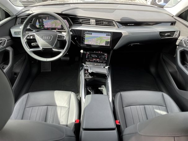 Audi e-tron 55 quattro S-line 300 kW image number 13