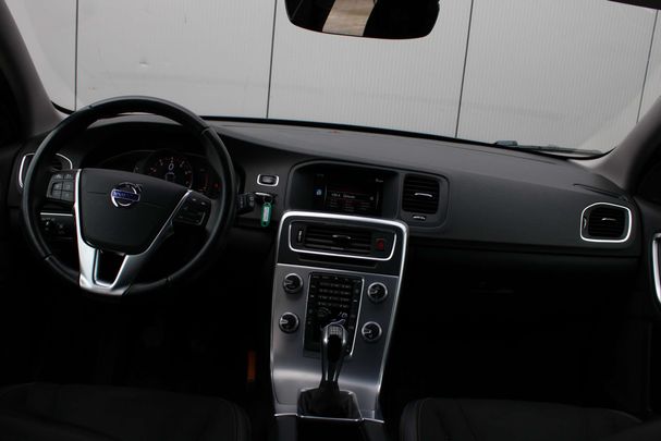 Volvo V60 T3 112 kW image number 20