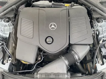 Car image 40